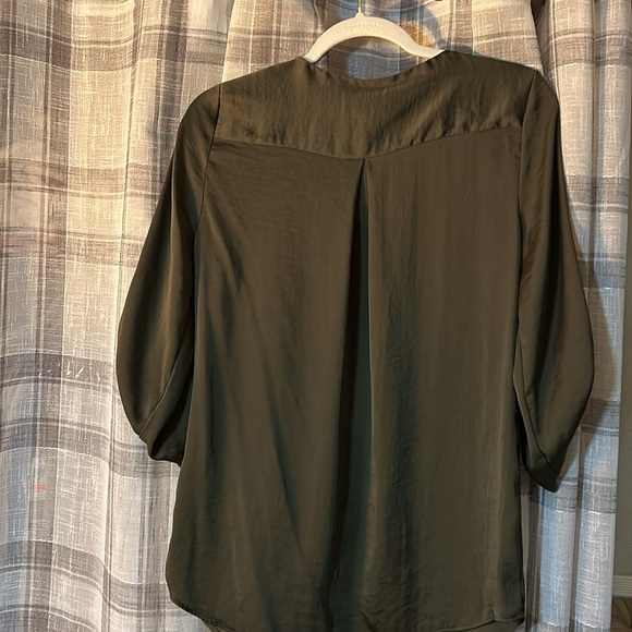 Green 3/4 Length Reitman’s Small Top - Picture 4 of 6